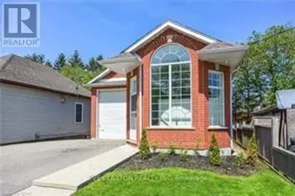 26 Simcoe Street, Guelph (St. Patrick's Ward)