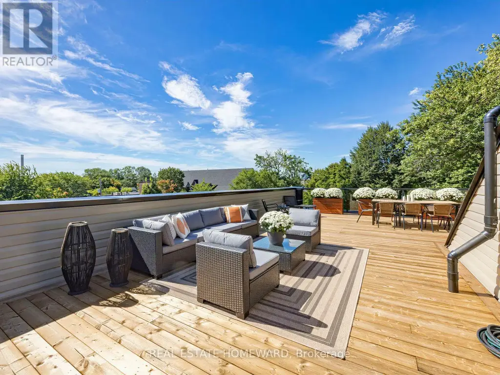 293 Rhodes Avenue, Toronto (Greenwood-Coxwell)