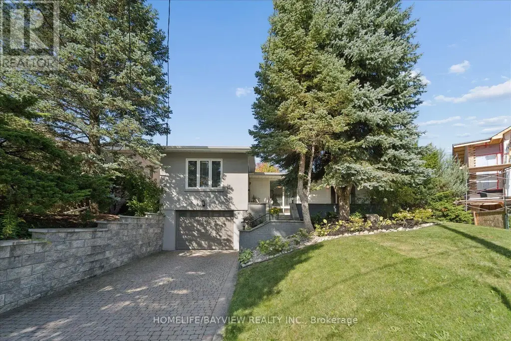 24 Ravenscroft Circle, Toronto (Bayview Village)