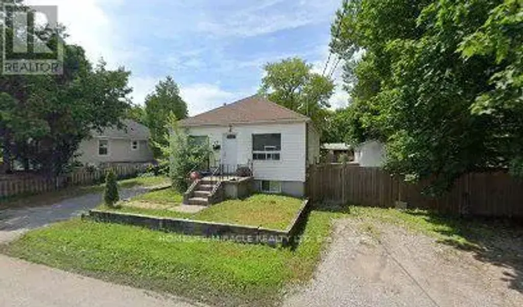 26 Bush Drive, Toronto (Highland Creek)