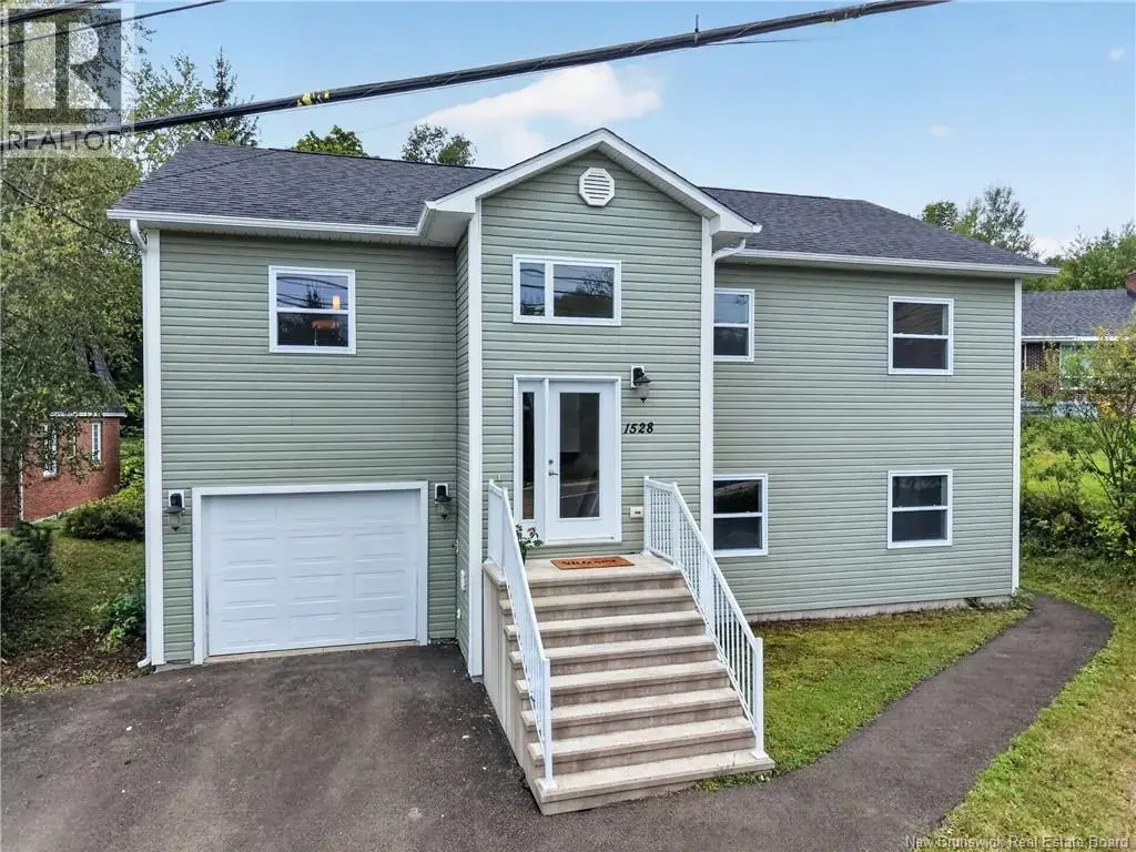 1528 Lincoln Road, Fredericton