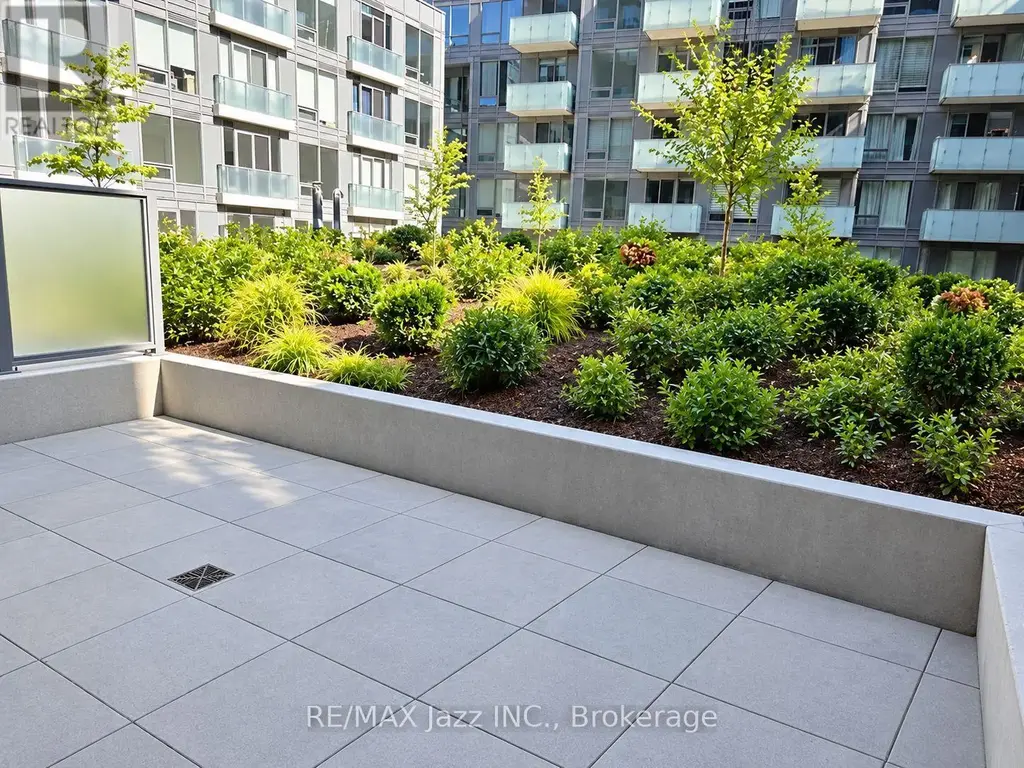 334 - 7 Golden Lion Heights, Toronto (Newtonbrook East)