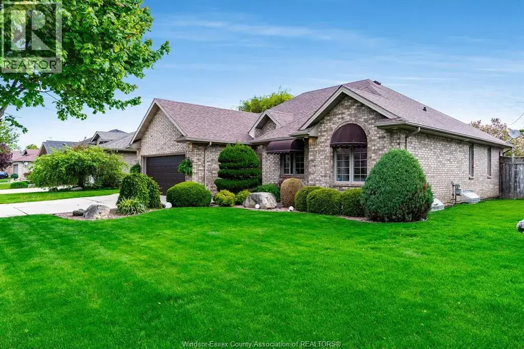 21 Conservation Boulevard, Kingsville