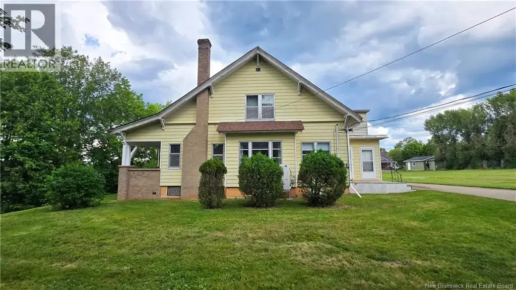 14 Spring Street, Petitcodiac