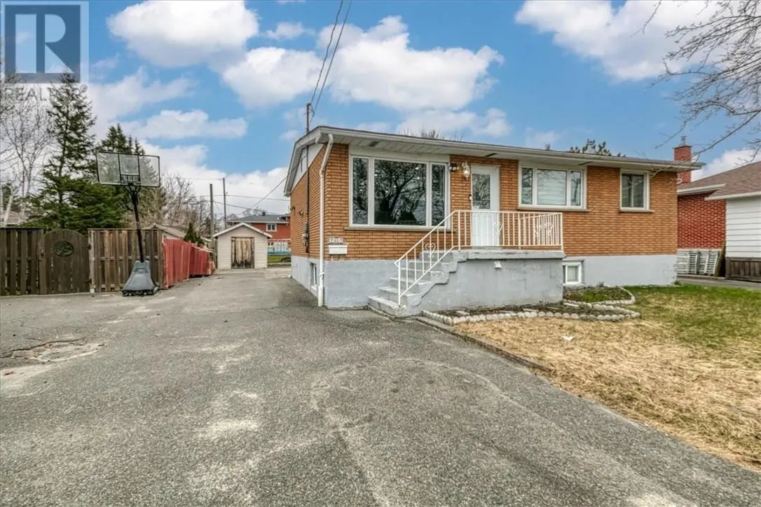 1216 Arvo Avenue, Sudbury