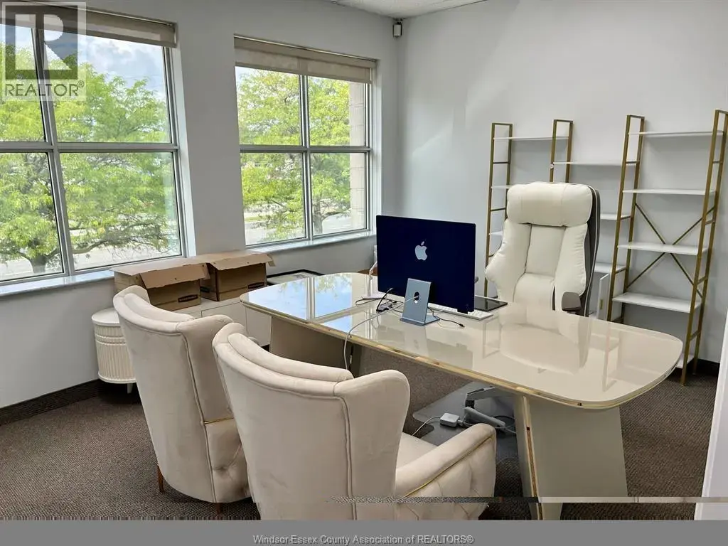 3290 Jefferson Boulevard Unit# 204, Windsor