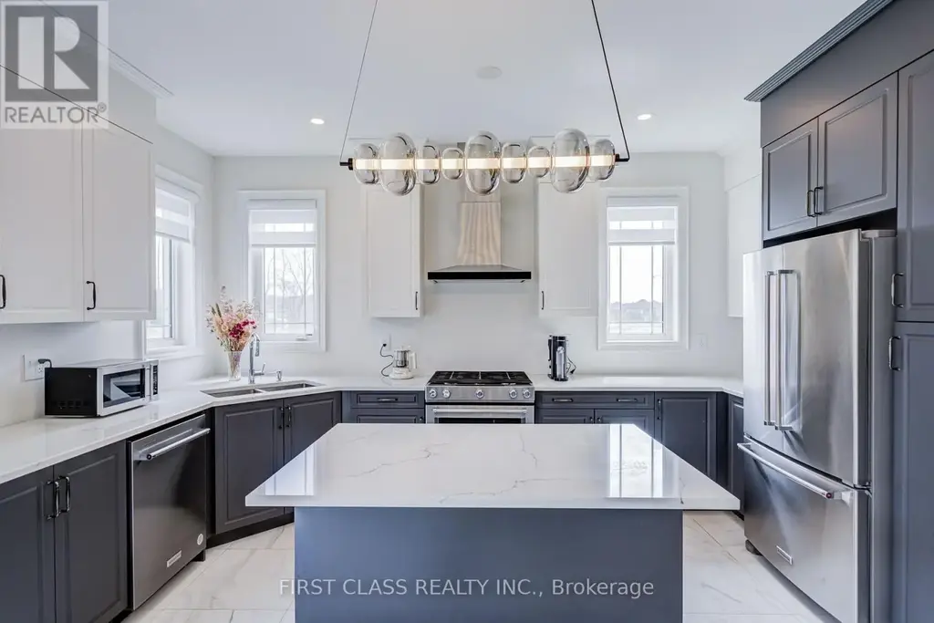 376 Seaview Heights, East Gwillimbury (Queensville)