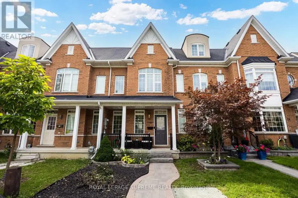 20 Abraham Welsh Road, Toronto (Humberlea-Pelmo Park)