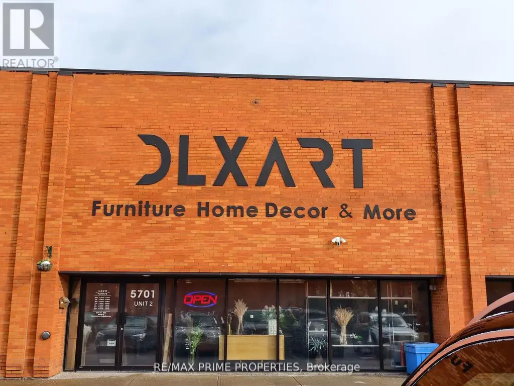 5701 Steeles Avenue W, Toronto (Humber Summit)