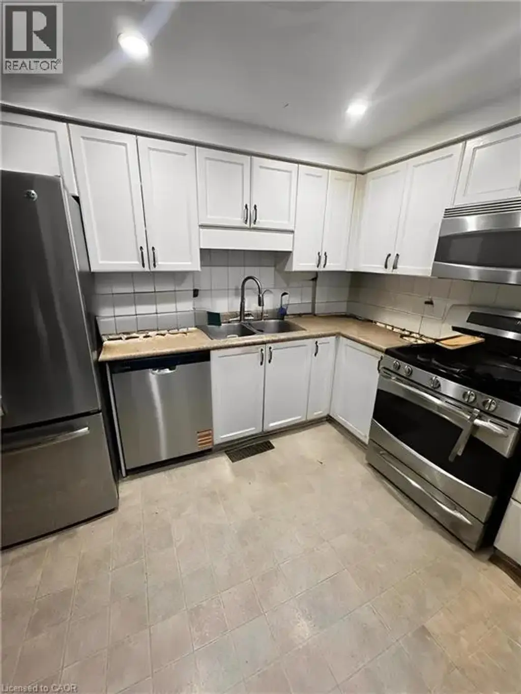 717 Activa Avenue, Kitchener