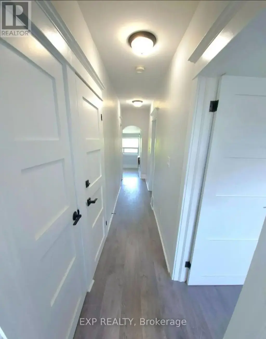 Upper - 137 Glenmore Road, Toronto (Woodbine Corridor)