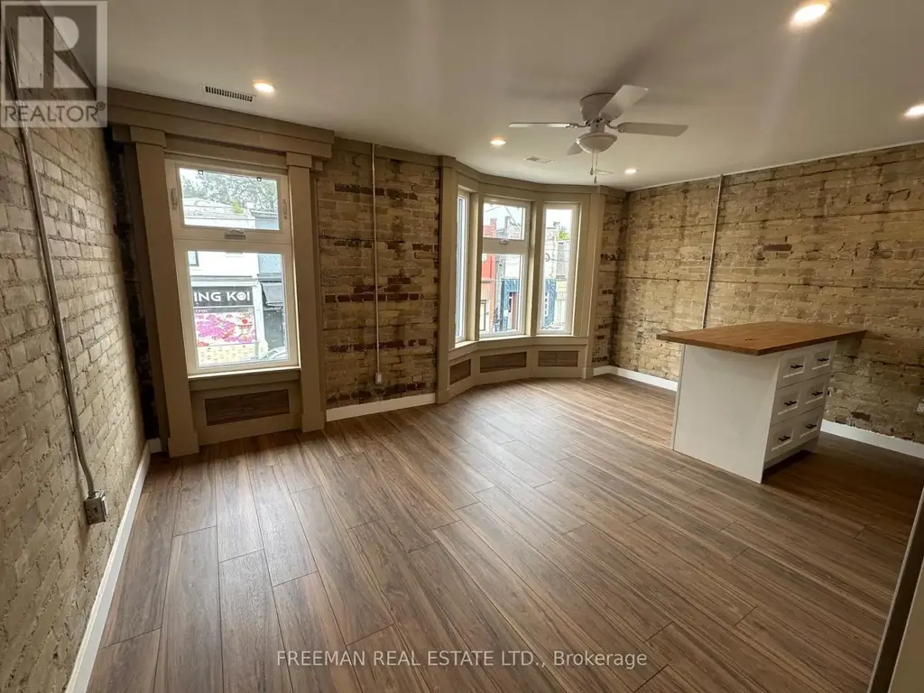 2nd Floor - 1029 Gerrard Street, Toronto (South Riverdale)