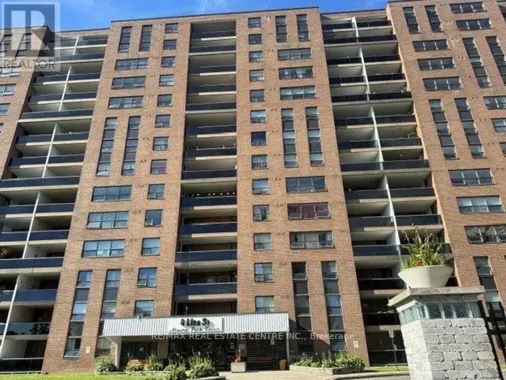 715 - 4 Lisa Street W, Brampton (Queen Street Corridor)