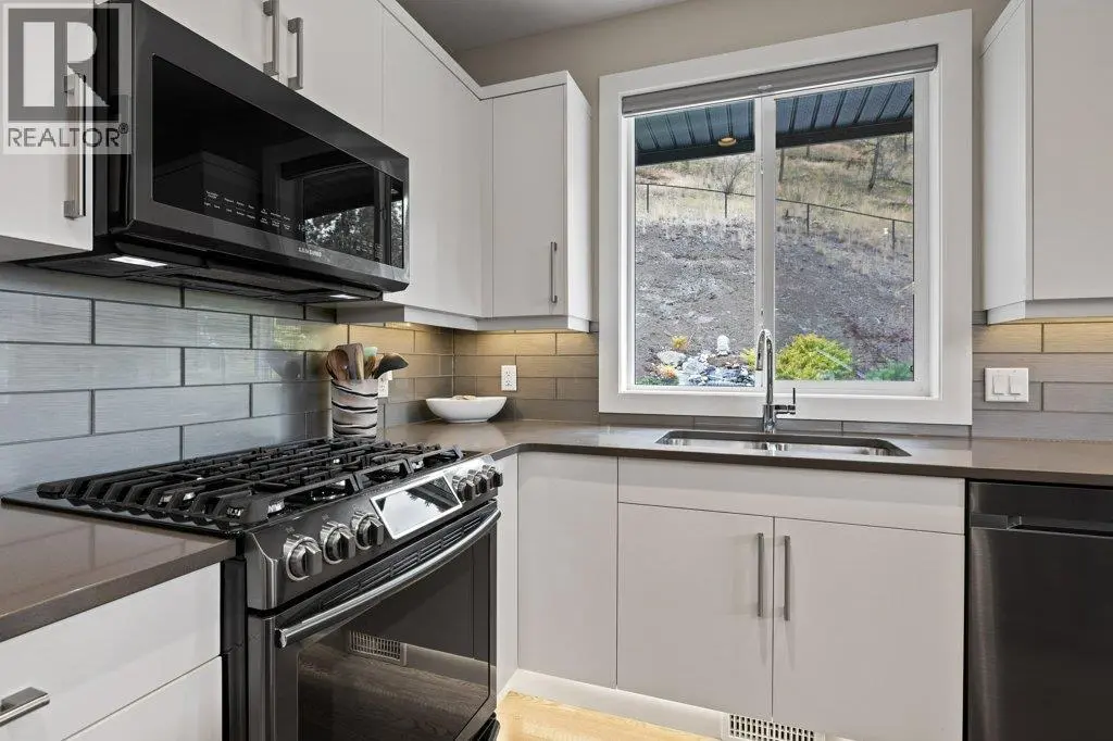 288 Upper Canyon Drive N. Kelowna, British Columbia
