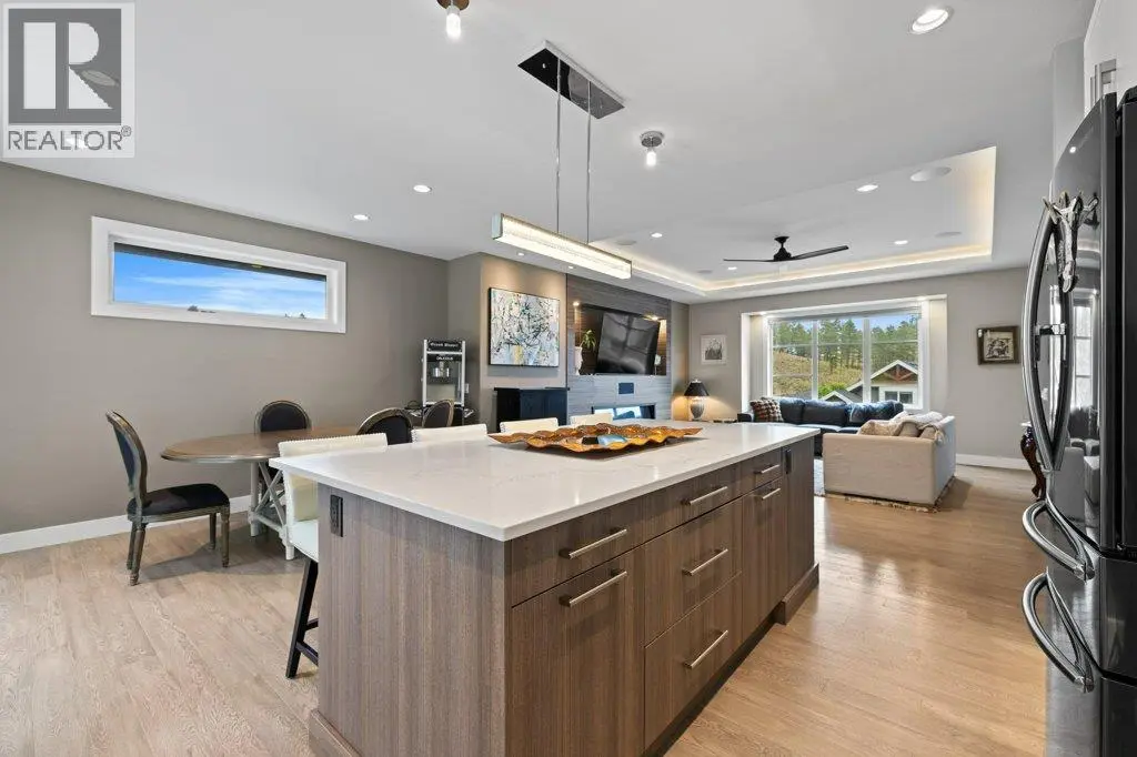 288 Upper Canyon Drive N. Kelowna, British Columbia