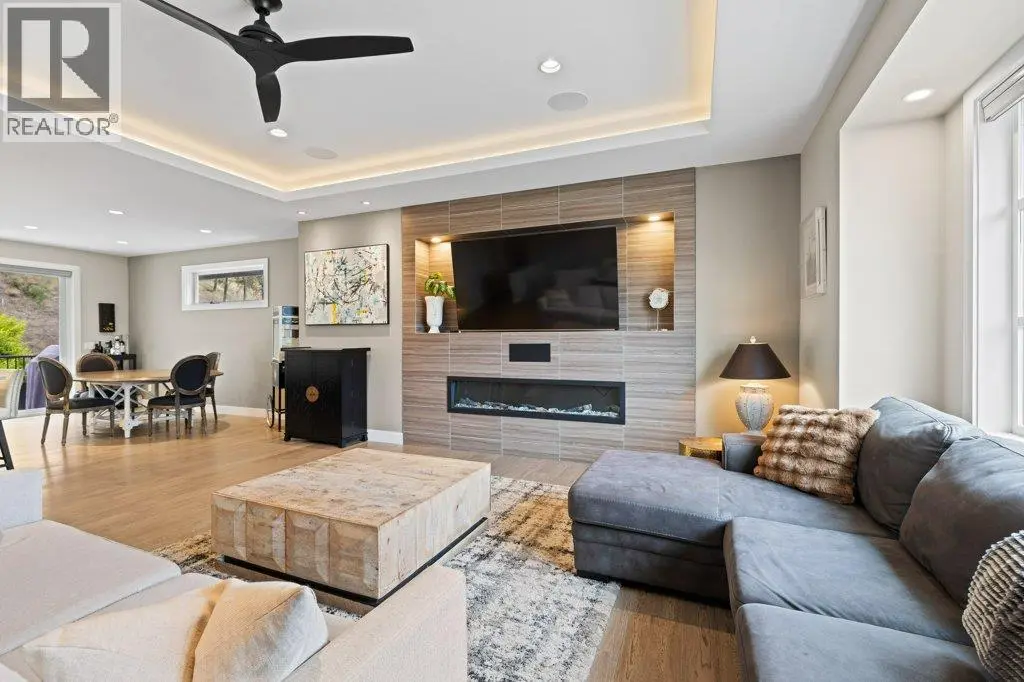 288 Upper Canyon Drive N. Kelowna, British Columbia