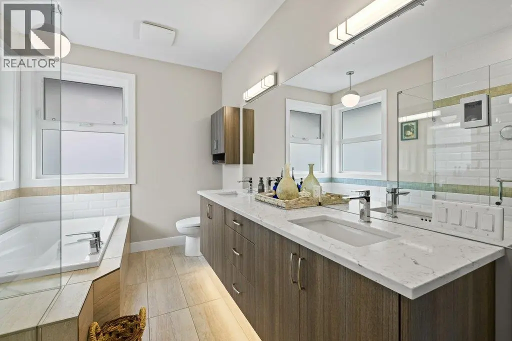 288 Upper Canyon Drive N. Kelowna, British Columbia