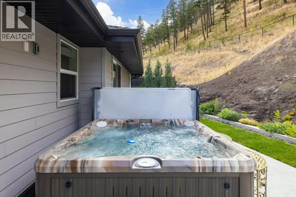 288 Upper Canyon Drive N. Kelowna, British Columbia