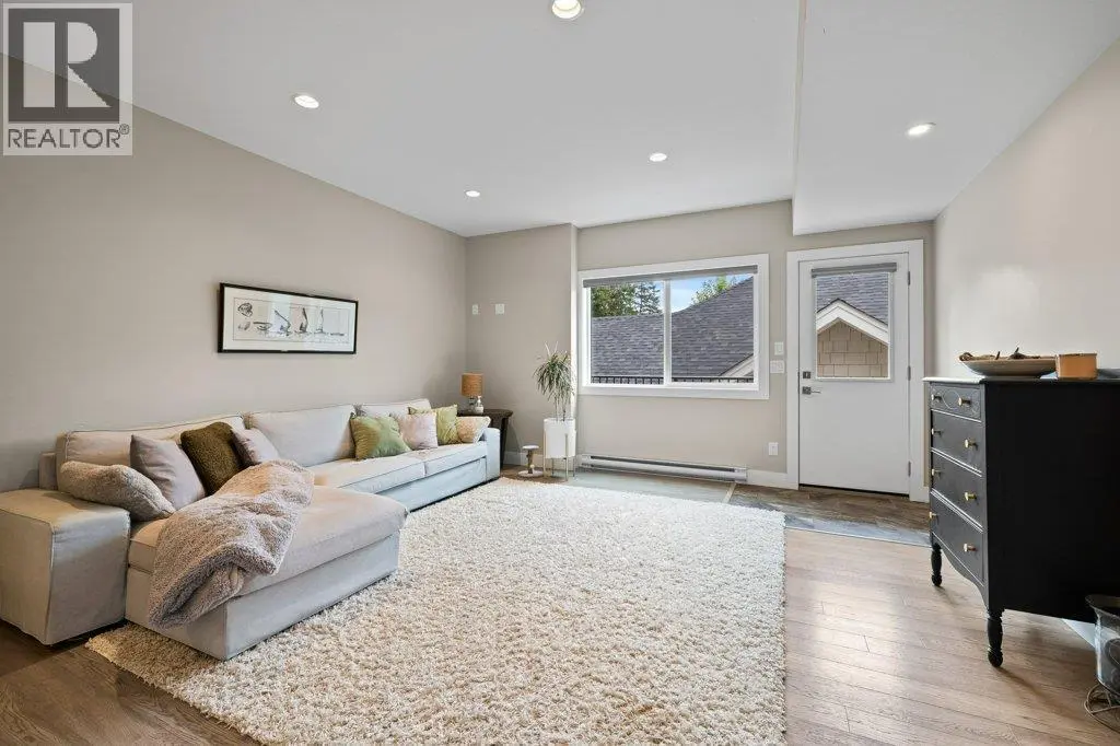 288 Upper Canyon Drive N. Kelowna, British Columbia