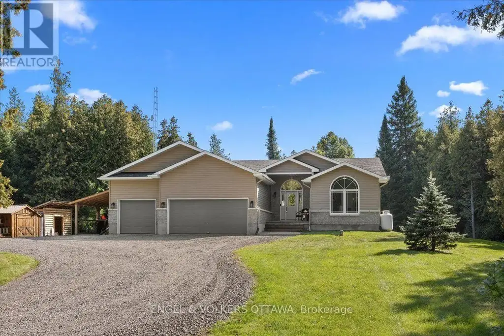 2565 Marshwood Road, Ottawa