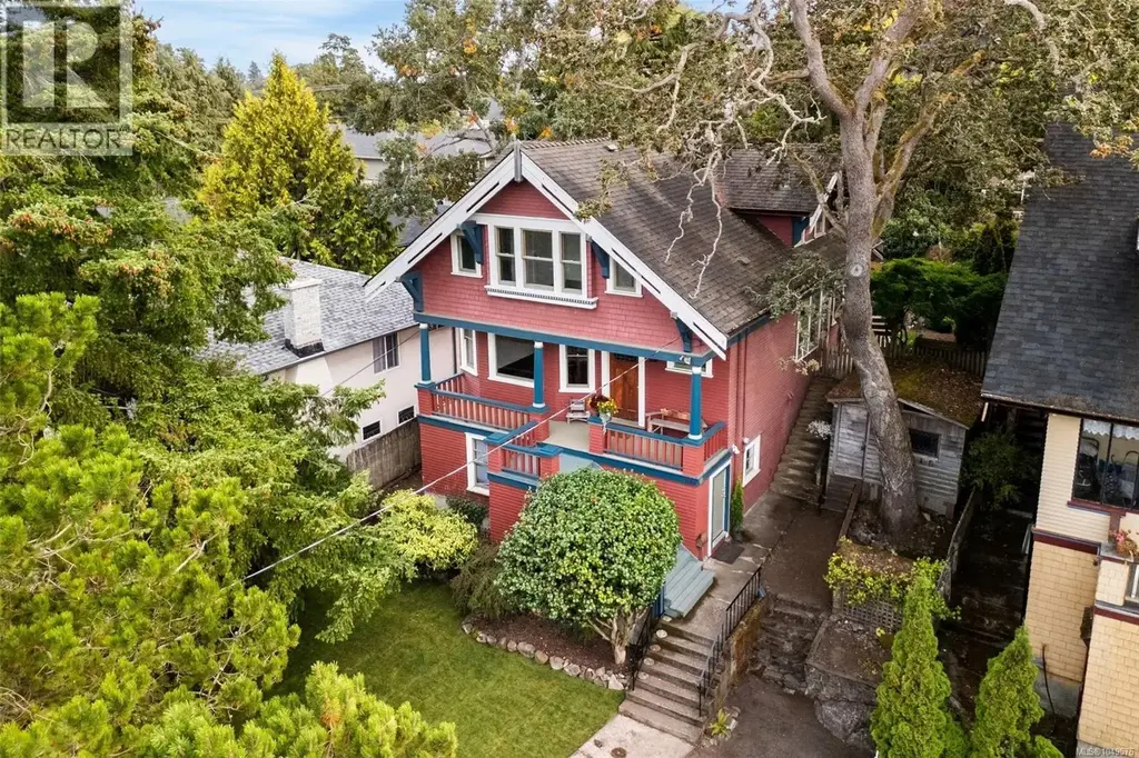 1569 Pembroke St, Victoria