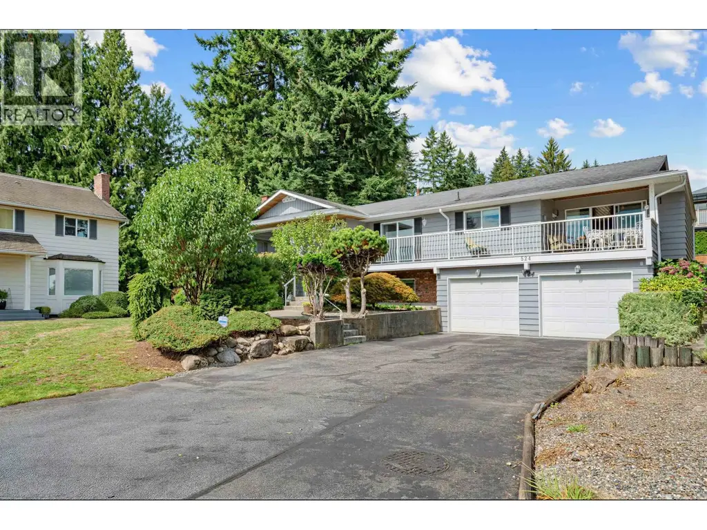 524 Lyn Court, Coquitlam