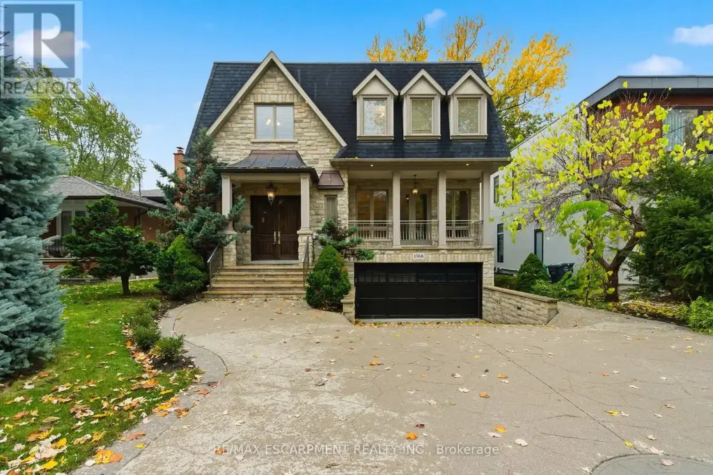 1366 Wilson Avenue, Mississauga (Mineola)