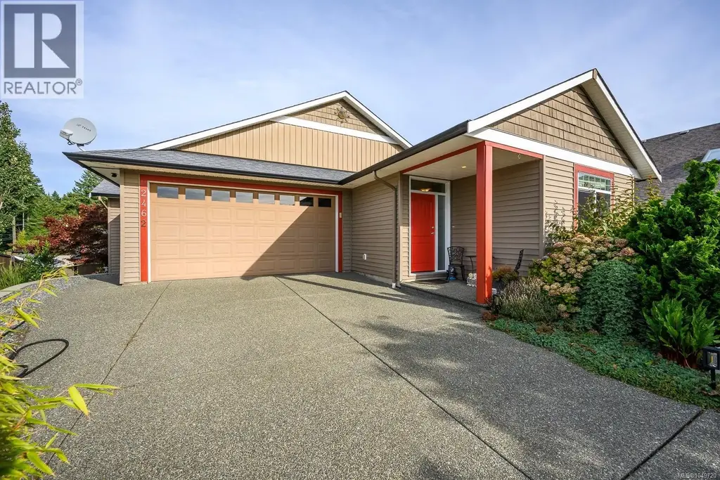 2462 Canuck Pl, Comox