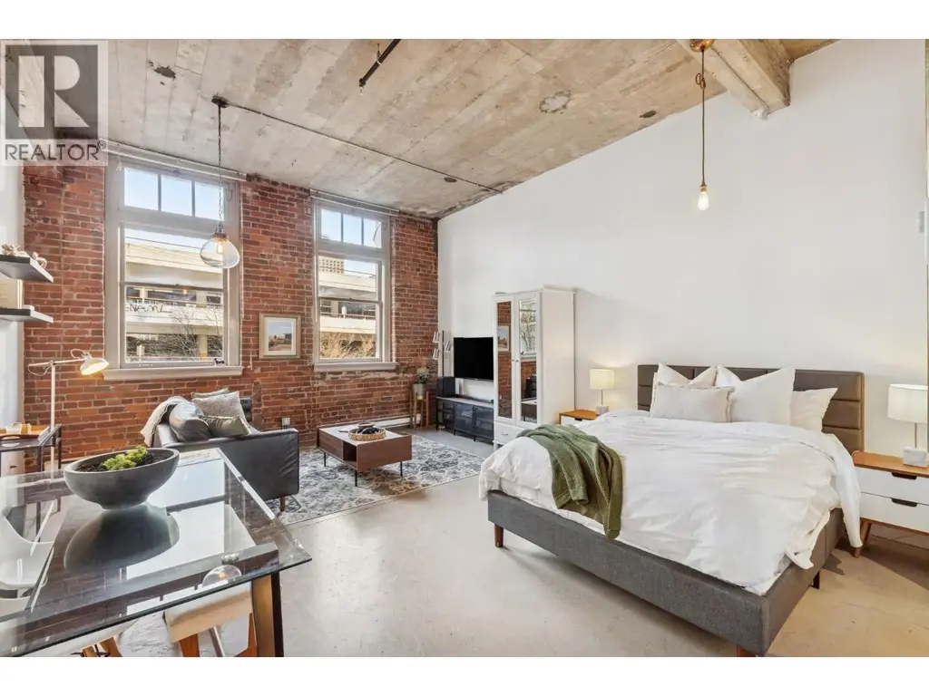 206 546 Beatty Street, Vancouver