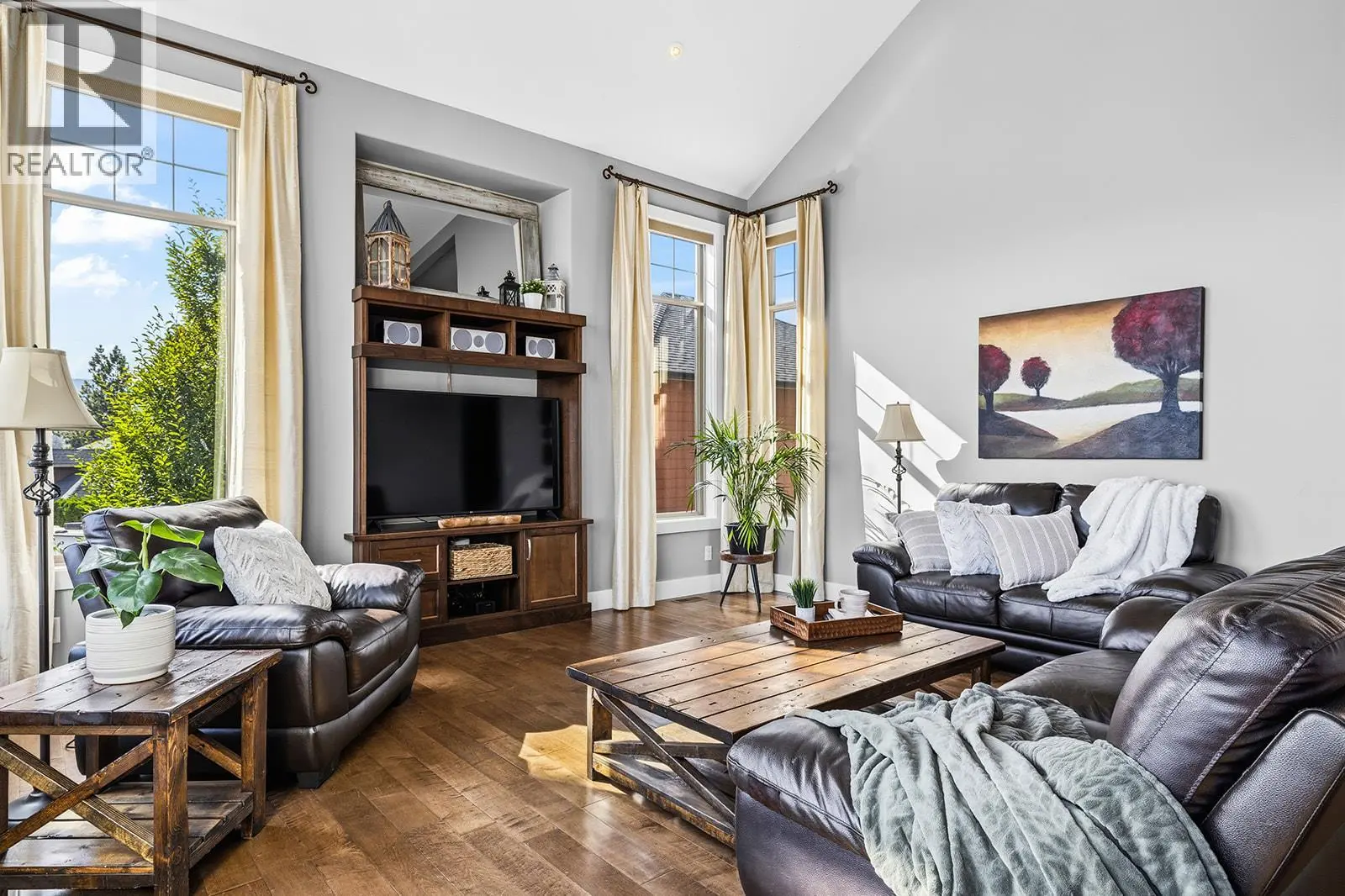 3162 Saddleback Place. West Kelowna, British Columbia