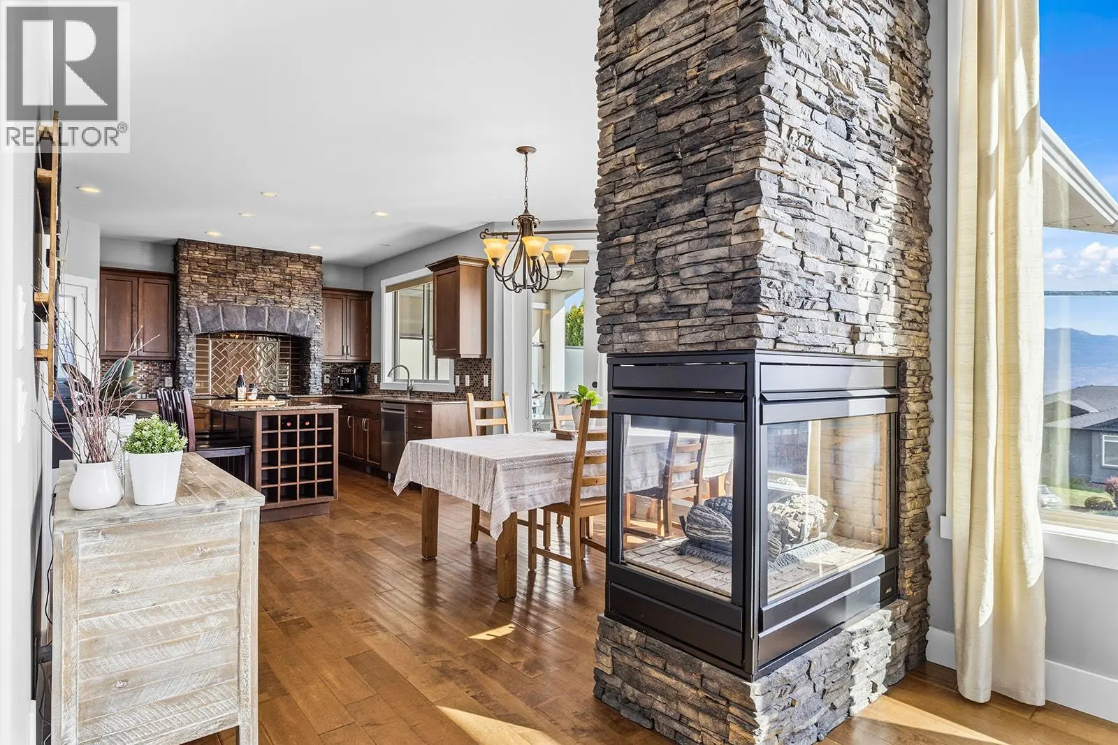 3162 Saddleback Place. West Kelowna, British Columbia