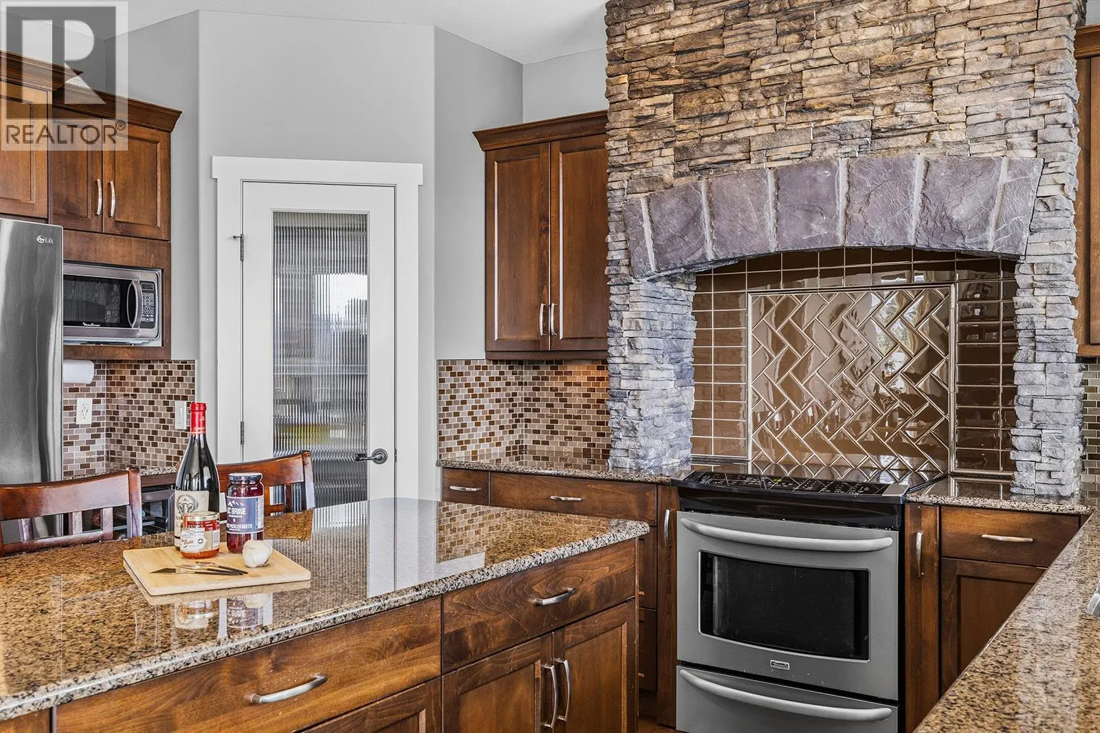 3162 Saddleback Place. West Kelowna, British Columbia