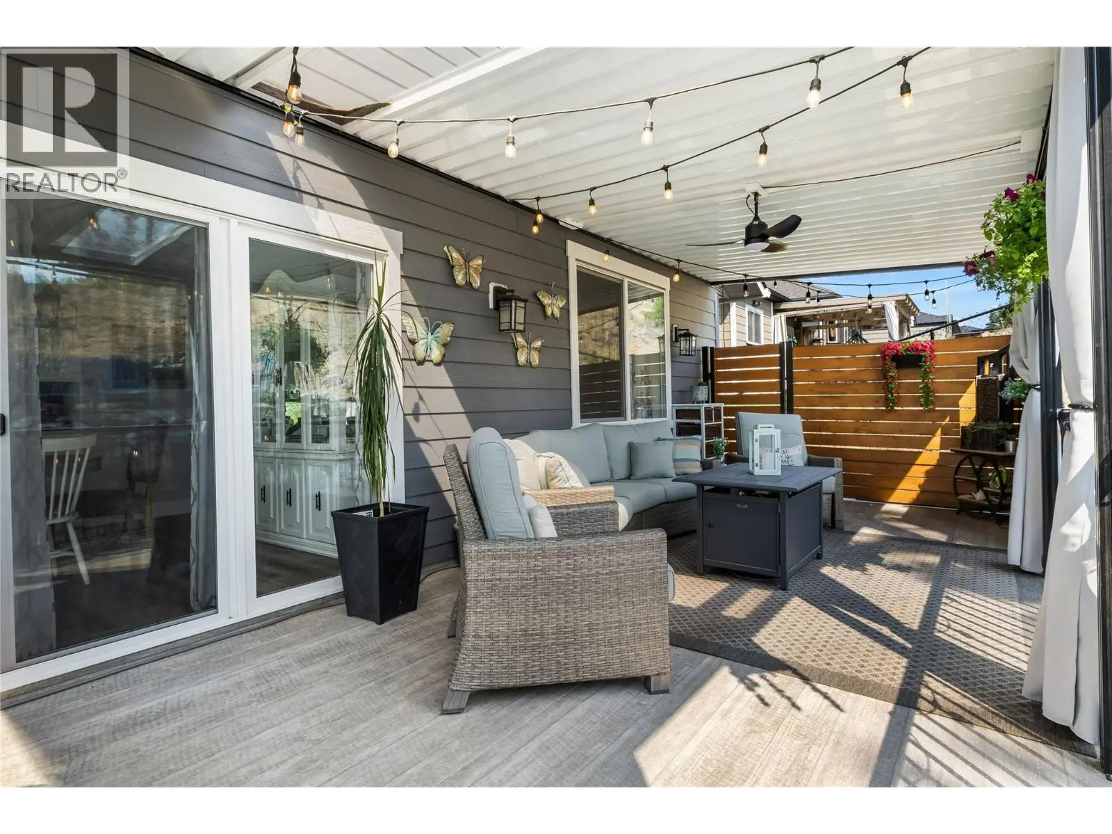 2180 Sunview Drive. West Kelowna, British Columbia