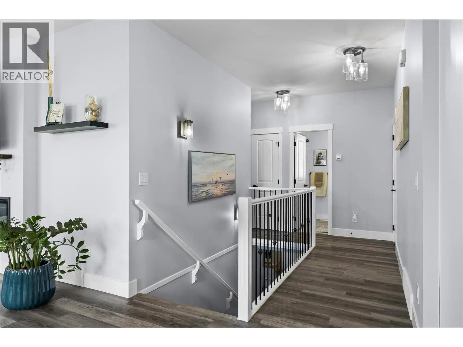 2180 Sunview Drive. West Kelowna, British Columbia