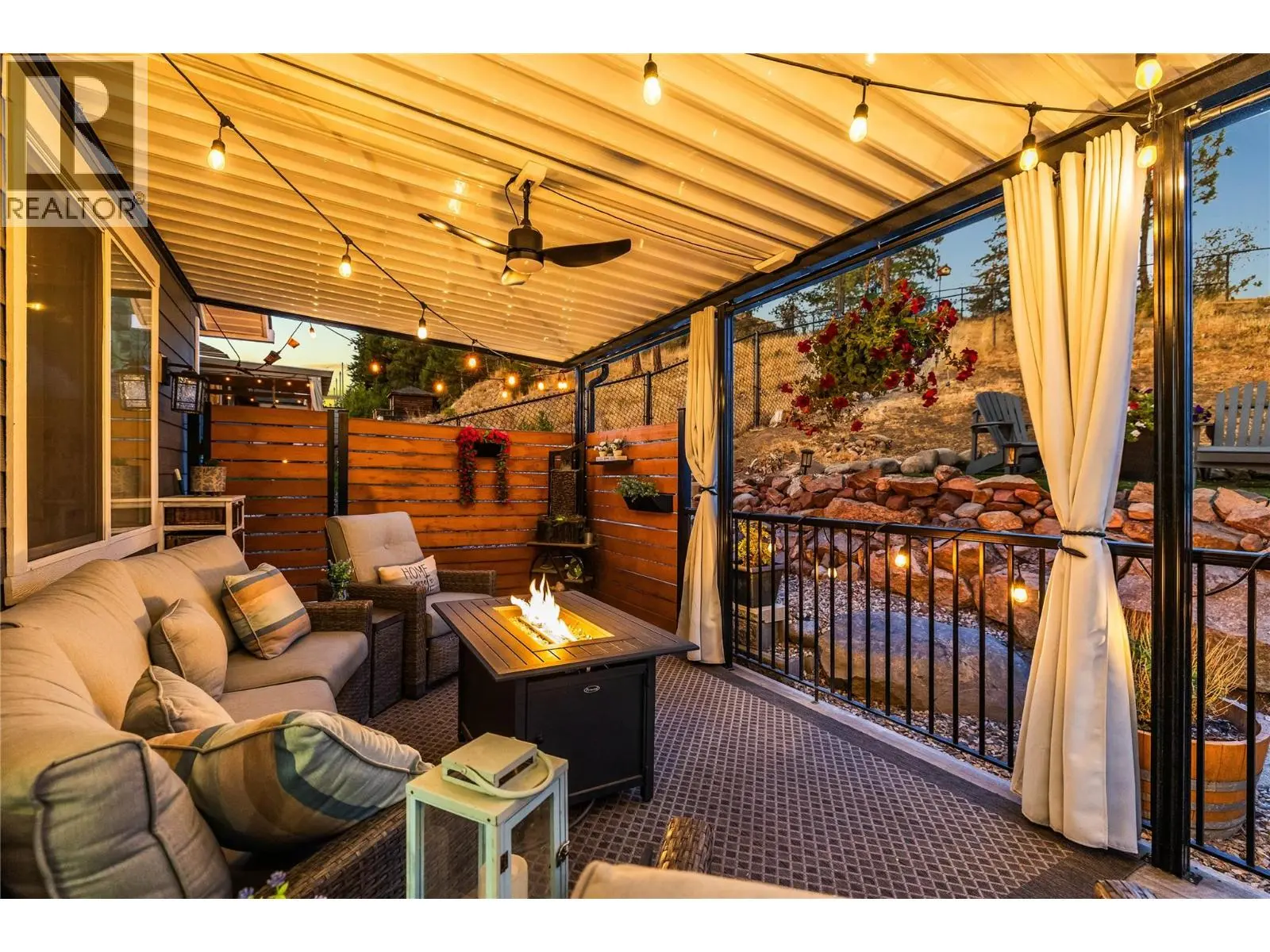 2180 Sunview Drive. West Kelowna, British Columbia