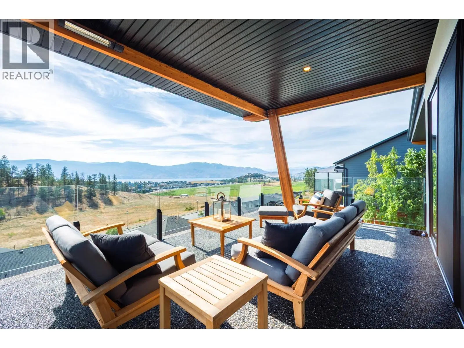 2559 Crown Crest Drive. West Kelowna, British Columbia