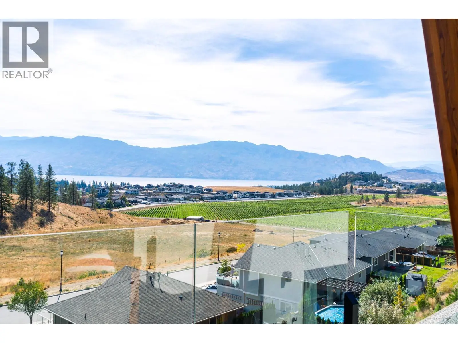 2559 Crown Crest Drive. West Kelowna, British Columbia