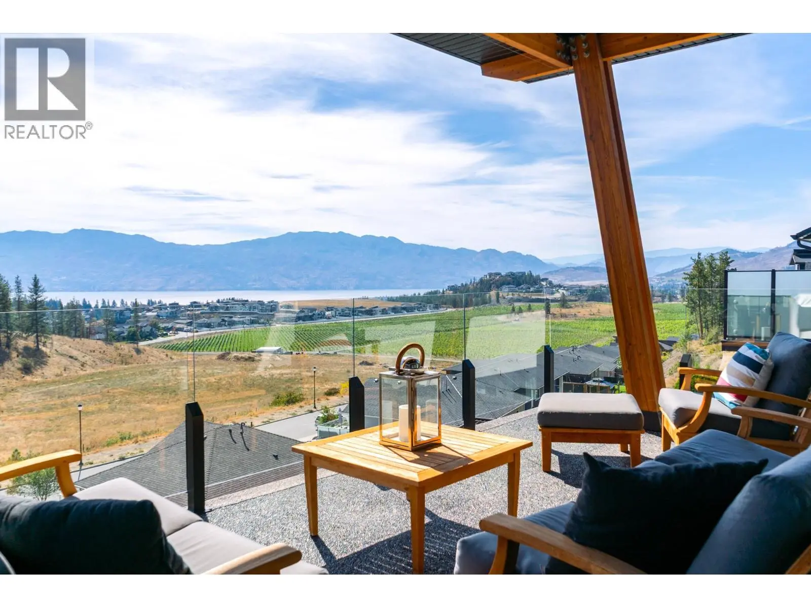 2559 Crown Crest Drive. West Kelowna, British Columbia