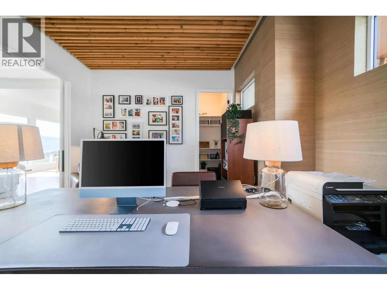 2559 Crown Crest Drive. West Kelowna, British Columbia