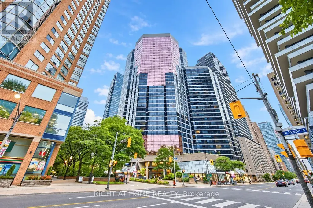 402 - 1001 Bay Street, Toronto (Bay Street Corridor)