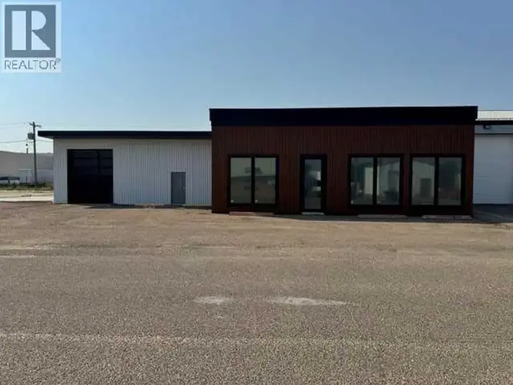 841 14 Street Sw, Medicine Hat