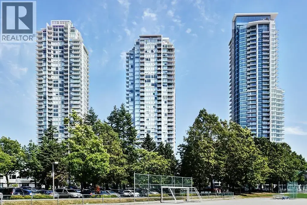 2006 6588 Nelson Avenue, Burnaby