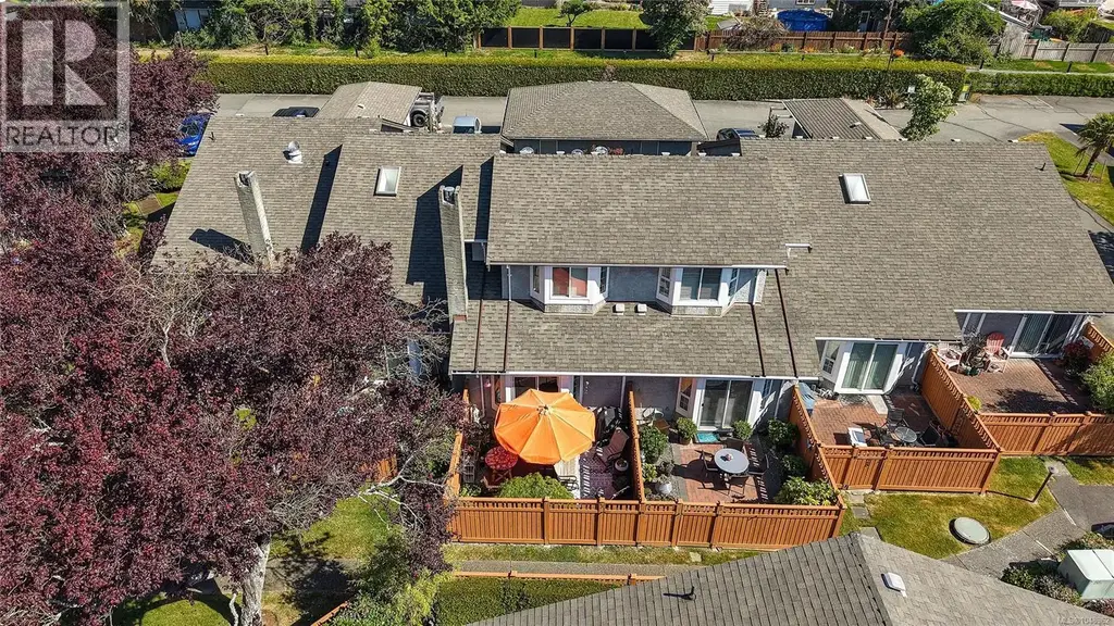 23 2070 Amelia Ave, Sidney