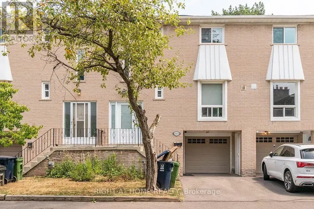 307 - 19 Liszt Gate, Toronto (Hillcrest Village)