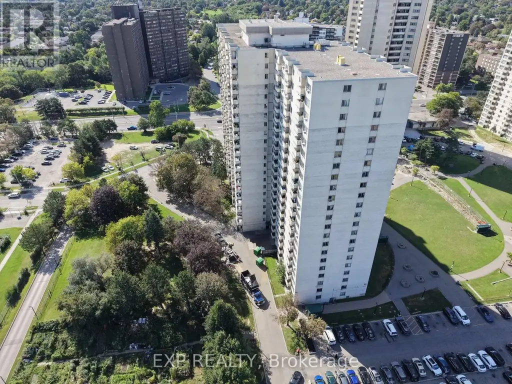1813 - 320 Dixon Road, Toronto (Kingsview Village-The Westway)