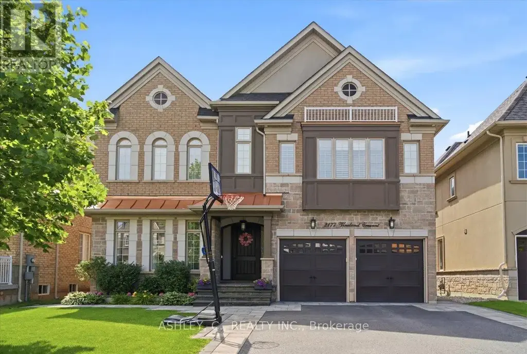 2177 Vineland Crescent, Oakville (RO River Oaks)