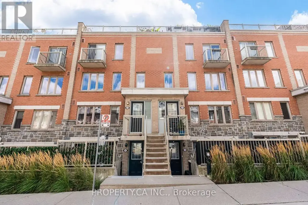 237 - 25 Turntable Crescent, Toronto (Dovercourt-Wallace Emerson-Junction)