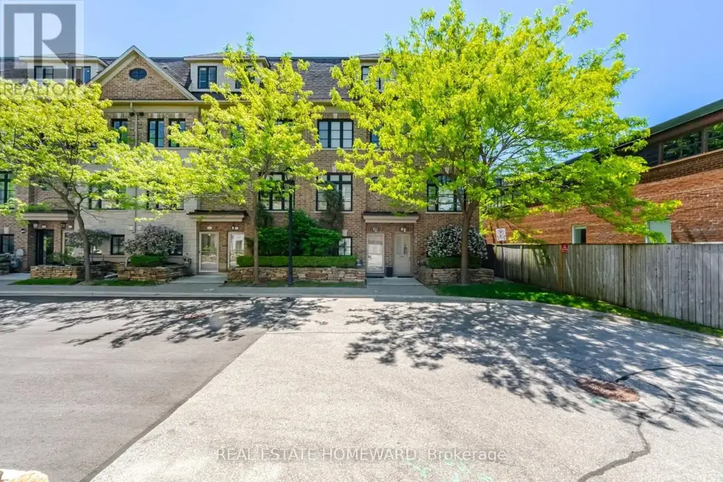 62 Cormier Heights, Toronto (Mimico)
