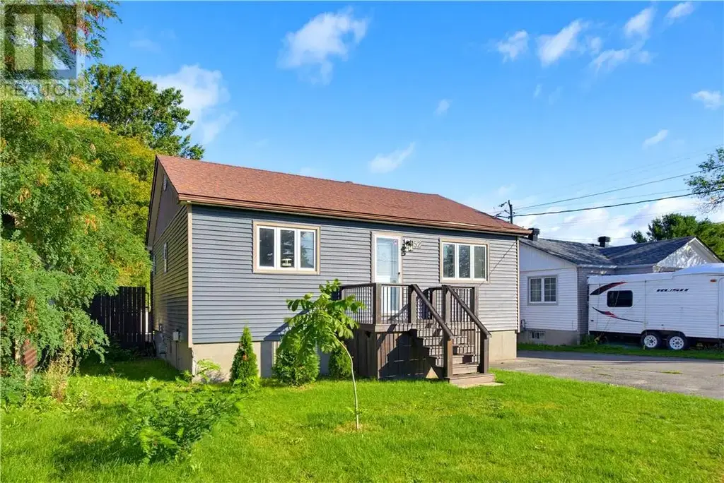 52 Catherine Drive, Greater Sudbury