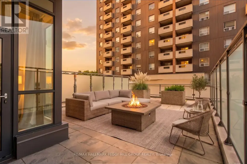 309 - 111 Worsley Street, Barrie (City Centre)